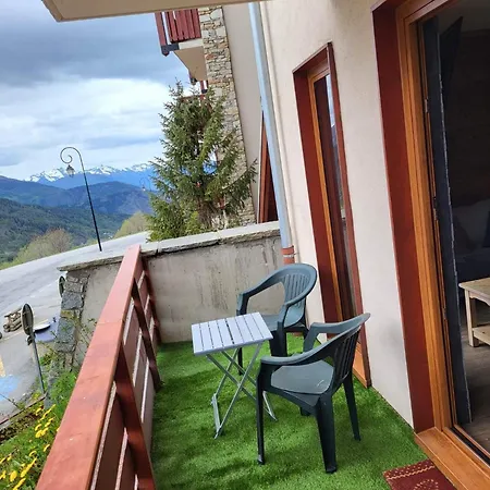 Appartement 1800 Front De Neige Et Piscine D Ete Valmeinier